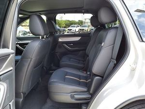 Offre exceptionnelle : Mazda CX-90 3.3 Turbo Premium Plus AWD d'occasion 2024 - Product Image 4