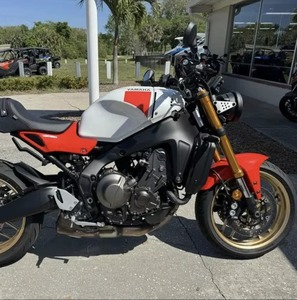 มอเตอร์ไซค์มือสอง2024 XSR900 600-1000CC ความเร็วสูงสุด40-60กม./ชม. - Product Image 1