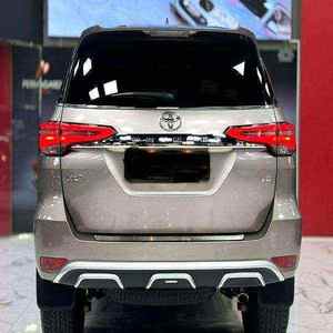 NO DENT CLEAN Low Cost FAIRLY USED 2024 for Fortuner VXR SUV Automatic <b>Panoramic</b> Sunroof - Product Image 1