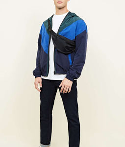 เสื้อแจ็คเก็ตกันลมผู้ชายแบบตาข่ายระบายอากาศ สีสันตัดกัน แห้งเร็ว น้ำหนักเบา ผ้าไนลอน กันลม พิมพ์ลาย มีไซส์ใหญ่ - Product Image 4