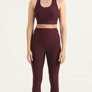 Conjunto de Yoga Personalizable para Hombre, Diseño a Cuadros, Logotipo Frontal, Talla Grande, Cintura Elástica, Transpirable, Hecho para Uso en Exteriores - Product Image 2