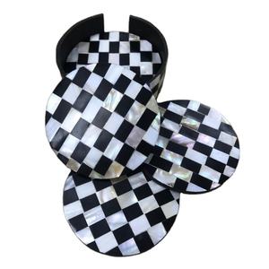 Sous-verres en nacre avec support Ensemble de sous-verres à thé de luxe en coquillage crème brillante avec support logo taille personnalisée rond Mère de - Product Image 1