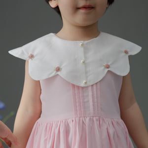 Vestido de niña de poliéster y algodón Micah's Best Seller para fiestas de verano, vestido infantil ODM con estampado floral en colores blanco y azul - Product Image 3