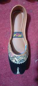Handcrafted Ladies Khussa Shoes Traditional Indian <b>Punjabi</b> <b>Jutti</b> for Women Pakistani Khussa Shoes Beaded Women's Khussa - Product Image 4