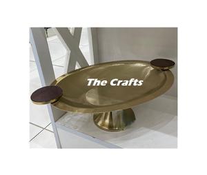 Prime Quality Cake Serving Stand In Aluminium Gold Color Cake Stand With Wooden Handles For Kitchenware Use - Product Image 1
