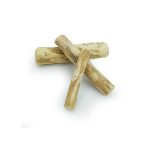 Este café se envejece en barriles de madera, lo que le permite absorber la esencia rica y natural de la madera masticable de café para perros - Product Image 1