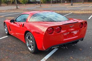 CHEVROLET CORVETTE COUPE USADO 2007 CON VOLANTE A LA IZQUIERDA/DERECHA - Product Image 3