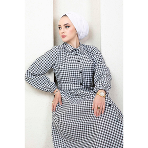 Robe Hijab noir et blanc à motifs pied-de-poule Accessoire vestimentaire musulman traditionnel - Product Image 1