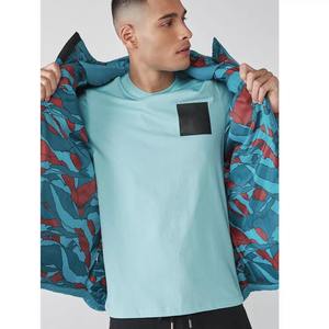 Chaqueta acolchada lisa en blanco cortavientos con logotipo personalizado para hombre, chaquetas acolchadas multicolores para hombre - Product Image 3