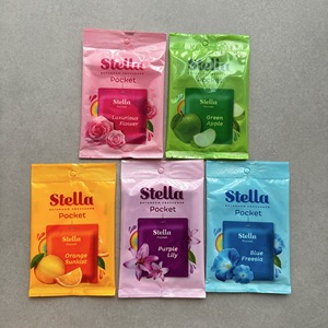 Ambientador de Gel de Bolsillo Stella Power, Aroma Variado, Paquete de 5 Ambientadores Colgantes - Product Image 5