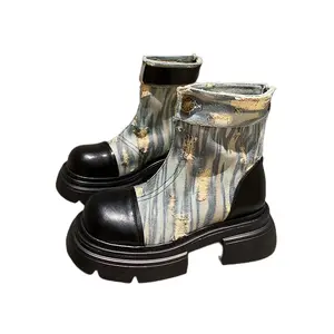 2023 Outono E Inverno Trending Bulk Atacado Wash Cowboys Ankle Boots Para As Mulheres Grossa Sole Anti Slip Round Toe Martin Boots