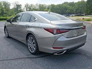 Bastante usado 2019 Lex-US ES 350 FWD - Product Image 3