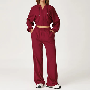 Ensemble de sport pour femmes, 2 pièces, short uni, respirant, polyester et élasthanne, vêtements de sport, survêtement de sport, brodé - Product Image 2
