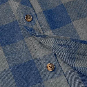 เสื้อยืดผ้าฝ้ายฟลานเนล เนื้อผ้านุ่ม ระบายอากาศได้ดี ออกแบบมาเพื่อความสบายและทนทาน - Product Image 5