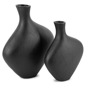 Florero de metal para decoración del hogar, la pieza definitiva para interiores refinados que buscan una belleza audaz y un encanto inigualable - Product Image 2