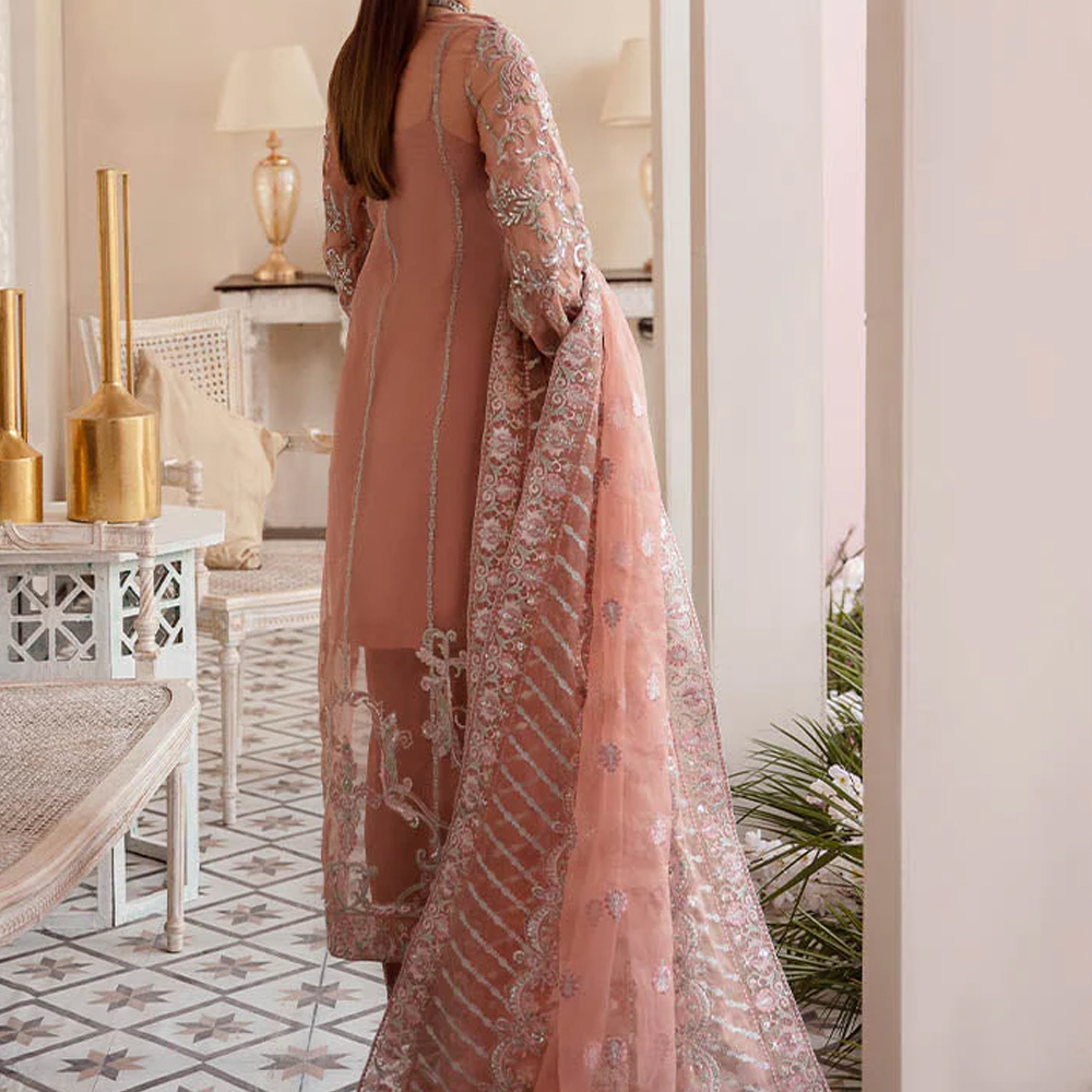 Shop Our New Arrival of Pakistani Traditional Party Dresses