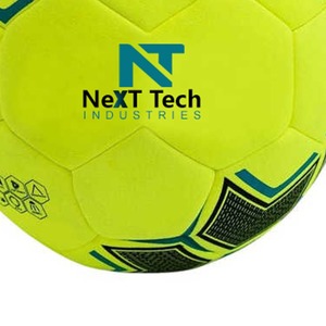 Ballon d'entraînement de football de nouveau style à des fins d'entraînement avec un design personnalisé et un logo personnalisé par Next Tech Industries - Product Image 5