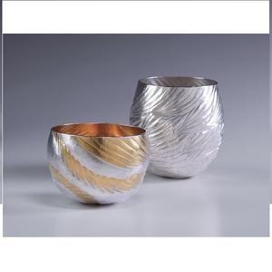 Vajilla Cuencos para servir Plato y cuencos Comida Diseño áspero Decoración interior Diseño de material sólido Acabado hecho a mano - Product Image 1