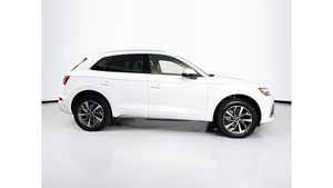 ออดี้ คิว5 พรีเมียม เอสไลน์ เอสยูวี ปี 2025 สภาพดี ใช้งานน้อย - Product Image 3