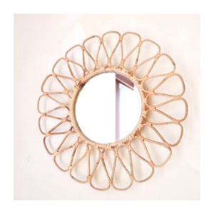 กระจกหวายตกแต่งด้วยรายละเอียดงานฝีมือและวัสดุที่เป็นมิตรกับสิ่งแวดล้อมเพื่อไลฟ์สไตล์สีเขียว - Product Image 1