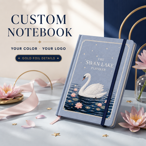 Agenda Personalizzata LABON Swan Lake Blu Polvere con Copertina Rigida in Lino, Titolo in Caratteri <span class=keywords><strong>Bianchi</strong></span>, Cigni e Ninfee, Bordi Dorati, Elastico Blu Navy - Product Image 1