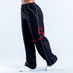 Vêtements d'automne et d'hiver en gros pour femmes Ensemble de jogging de haute qualité pour femmes Ensemble décontracté deux pièces à capuche double zippée et pantalon - Product Image 4