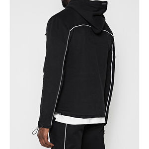 Conjunto Deportivo de Dos Piezas para Hombre con Capucha y Logotipo Personalizado, Chaqueta Cortavientos Transpirable Informal y Pantalones Joggers para la Temporada de Invierno - Product Image 4