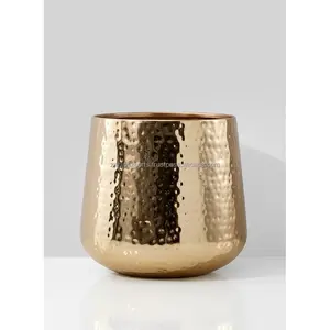 Jarrón de Metal de Diseño de Lujo Hecho a Mano, Jarrón de Flores de Metal Artístico de Alta Gama para Pasillo, Jarrón de Flores Zahid Exports, Gran Mayorista - Product Image 5