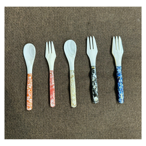 Cuillère à caviar en nacre faite à la main, cuillère à caviar personnalisée, cuillère à caviar d'huître d'ustensile de coquille, cuillère à café de sucre - Product Image 1