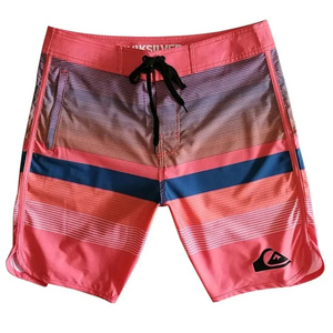 Shorts pour hommes en toile 100% coton, couleur unie personnalisée, écologiques, style urbain, taille mi-haute, fermeture à cordon, séchage rapide - Product Image 2
