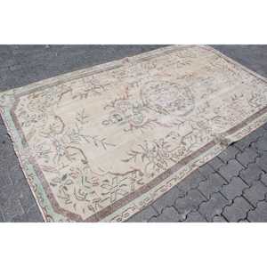 Turkish Vintage Large Rug 5x8.6 ft, <b>Brown</b> <b>Wool</b> Rug - Product Image 3
