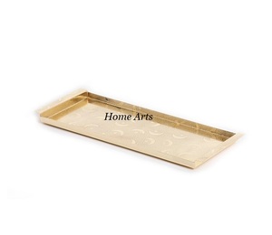 Bandeja para servir chocolates de madera y ratán Diseño de tendencia Bandeja para servir dulces de forma redonda con mango de cuero - Product Image 4