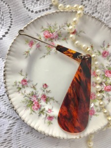 Chausse-chaussures de voyage haut de gamme avec design ergonomique compact, poignée en bois poli et embout métallique élégant pour une utilisation sans effort partout - Product Image 2