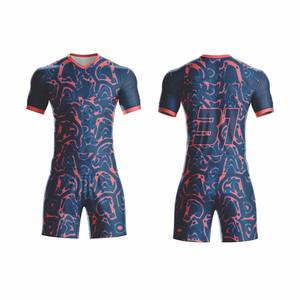 Uniforme de rugby blanc sublimé personnalisé Maillot de compression à manches courtes et short à rayures pour vêtements de football - Product Image 4