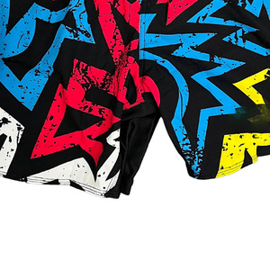 Pantalones cortos de MMA de calidad duradera, la tela elástica permite la máxima movilidad, ya sea que esté luchando o actuando - Product Image 5