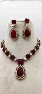 Colliers faits à la main en pierre de luxe SetFinish Ornementation unique Produit en vrac en laiton Personnaliser la conception pour les femmes et les filles - Product Image 2