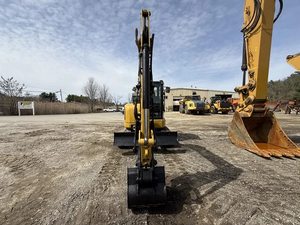 Mini-excavatrice sur chenilles Caterpillar Cat303e d'occasion certifiée EPA/CE, 3 tonnes, modèle 2019, avec composant moteur compact - Product Image 3