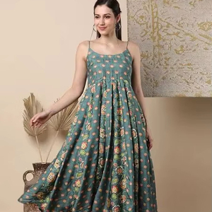 Robe sans manches en coton indien fait à la main à imprimé floral belle tenue d'été avec approvisionnement ODM vente à la mode - Product Image 1