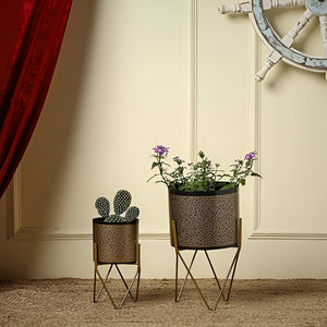 Best Sale Modern Style Metal Planter <b>Pot</b> with Stand <b>Small</b> Planter Set Indoor Outdoor Home Decor Item for Garden - Product Image 6