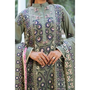 Conjunto de traje Khaddar estampado de 3 piezas para mujer SD-52224 - Product Image 3