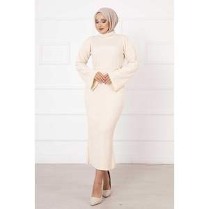 Robe perlée épaule Ecru - Product Image 1