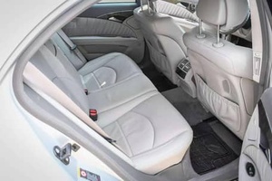 MERCEDES-BENZ E63 AMG SEDÁN 2007 USADO, VOLANTE A LA IZQUIERDA/DERECHA - Product Image 2