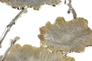 Soporte de pastel de hoja de lujo con soporte de servicio decorativo de varios niveles Soporte de pastel único para hotel y restaurante nuevo diseño 2025 - Product Image 6