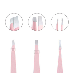 Juego de Tres Piezas de Equipos de Belleza de Acero Inoxidable de Alta Calidad, Incluye Pinzas para Cejas con Punta Inclinada, Empaque Personalizable - Product Image 2