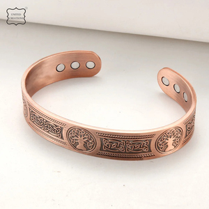 El último diseño de Pulseras de cobre de moda con bandas de imanes que lo usan tiene beneficios para la salud pulseras de cobre de terapia magnética - Product Image 4