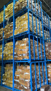 Alta calidad Premium Baiyue SVR 5 compuesto de caucho vietnamita natural moldeado grado amarillo para artículos médicos para el hogar automotriz - Product Image 3