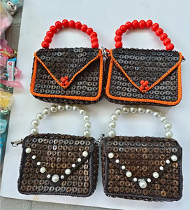 กระเป๋าทรงถังกะลามะพร้าว: ไม้ธรรมชาติดีไซน์มินิมอลกระเป๋าในชีวิตประจำวันคุณภาพสูงจากเวียดนาม - Product Image 4