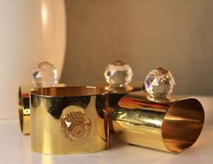 Anillo de Servilleta de Metal Único Diseñado para Eventos Especiales que Agrega un Toque Elegante y Distintivo a las Decoraciones de Mesa Navideñas - Product Image 4