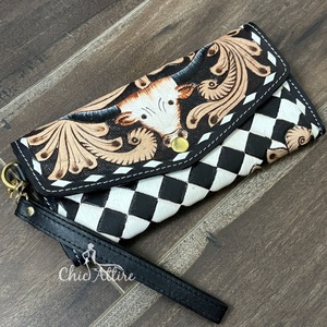 Nouveau portefeuille-bracelet en cuir façonné pour femmes, motif tête de bœuf Western Longhorn, motif à carreaux, élégant et durable, pochette - Product Image 1