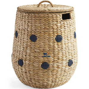 Mignon Ferm Living Paniers de rangement pour enfants Matériau en rotin de style jacinthe d'eau Tressé écologique pour enfants Tenture murale - Product Image 6